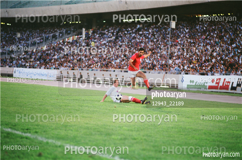 بازیکنان دهه های مختلف فوتبال ایران 1-کریم باوی,