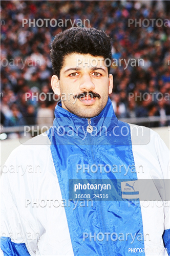 بازیکنان دهه های مختلف فوتبال ایران 2-مسعود غفوریهای اصل,