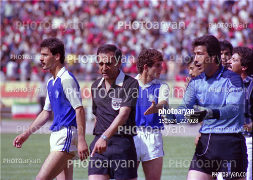 بازیکنان دهه های مختلف فوتبال ایران26-مرتضی کرمانی مقدم,رضا احدی,منصور پورحیدری,ناصر حجازی,
