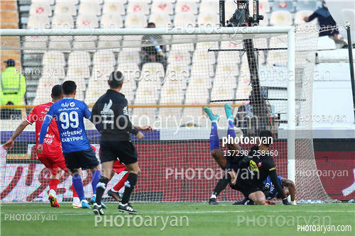 استقلال 1- پرسپولیس  1 (1400/12/26)-