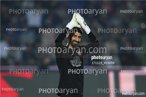 استقلال 0-تراکتور 2    (1403/08/10)-