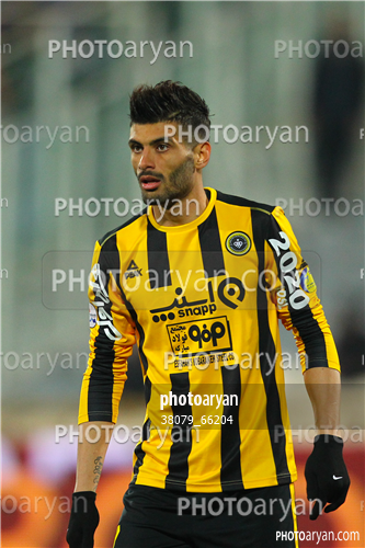 استقلال 3-سپاهان اصفهان  0 (96/09/15)-سعید آقایی,