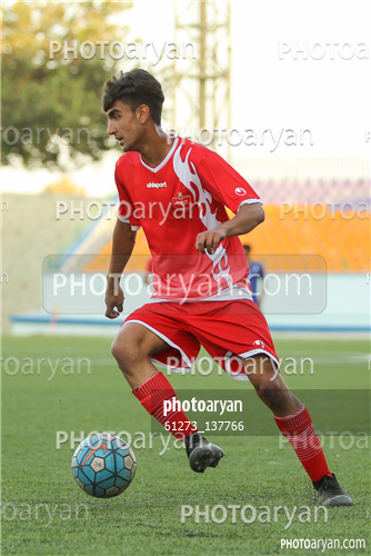 استقلال 2-پرسپولیس 0 (98/04/28)-