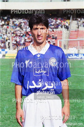 بازیکنان دهه های مختلف فوتبال ایران 2-محمد تقوی,