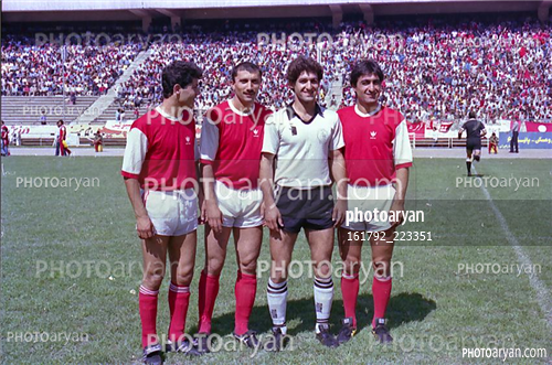 بازیکنان دهه های مختلف فوتبال ایران 33 -