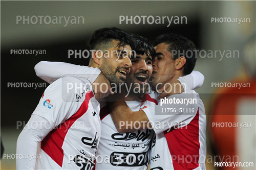 نفت تهران 0-پرسپولیس 2( 95/12/15)-مهدی طارمی,محسن مسلمان,احسان علوان زاده,