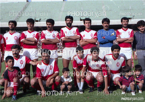 عکس های تیم پرسپولیس دهه 60-فرشاد پیوس  Farshad Pious,محسن عاشوریَ,مرتضی فنونی زاده,محمد پنجعلی,سعید نعیم آبادی,وحید قلیچ,ضیاء عربشاهی,محمدحسن انصاری فر,مرتضی کرمانی مقدم,محمد مایلی کهن,کاظم سید علی خانی,