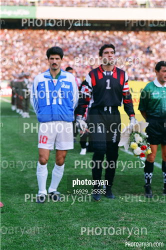 بازیکنان دهه های مختلف فوتبال ایران 1-احمدرضا عابدزاده Ahmad Reza Abedzadeh,علی دایی  Ali Daei,