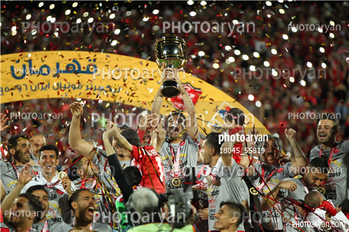 جشن قهرمانی تیم فوتبال پرسپولیس 96/01/30-حسین ماهینی,