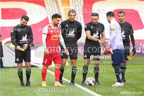 پرسپولیس 2-تراکتور 0  (1402/12/02)-