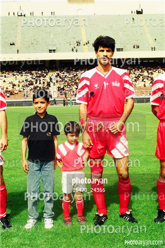 بازیکنان دهه های مختلف فوتبال ایران 2-علی دایی  Ali Daei,