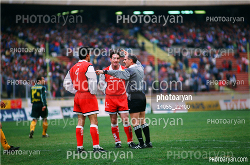 بازیکنان دهه های مختلف فوتبال ایران 1-ادموند بزیک,