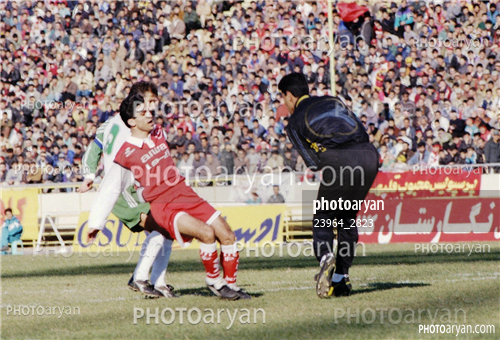 بازیکنان دهه های مختلف فوتبال ایران 10-مهدی حاج اسبویی,علی رضا امامی فر,