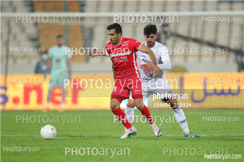 پرسپولیس 2- ذوب آهن  0 (1400/10/03)-