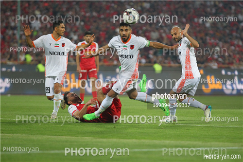 پرسپولیس 1-مس رفسنجان 0  (1403/03/12)-