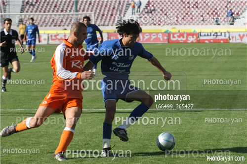 استقلال 0-سایپا 0  (1384/12/13)-