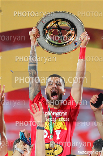 استقلال 1-پرسپولیس 2  (1402/03/10)-ميلاد سرلک چيوا,