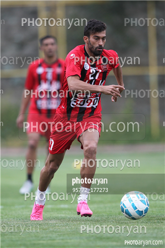 تمرین پرسپولیس در ورزشگاه درفشی فر 95/02/13-رامین رضائیان,