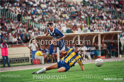 بازیکنان دهه های مختلف فوتبال ایران 2-محمد تقوی,