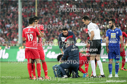 پرسپولیس 1 - استقلال 0  (96/08/04)-محمد انصاری,وحید امیری,بیژن حیدری,داریوش شجاعیان,بشار رسن,