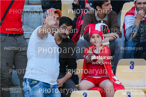 سایپا 0-پرسپولیس 2 (96/08/09)-تماشاگران,