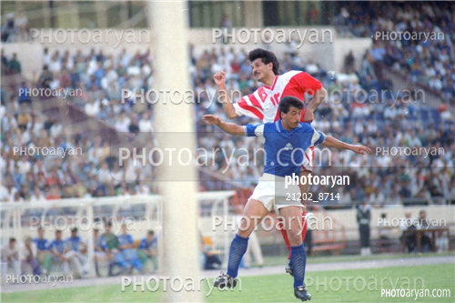 بازیکنان دهه های مختلف فوتبال ایران 5-علی دایی  Ali Daei,