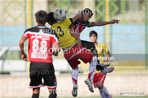  جوانان پرسپولیس 3- جوانان نیروی زمینی  2( 95/7/15)-حمید طاهرخانی,