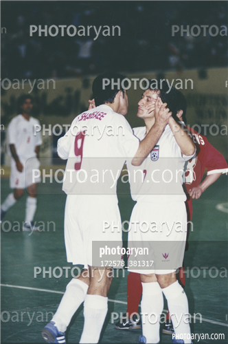 بازیکنان دهه های مختلف فوتبال ایران 40-