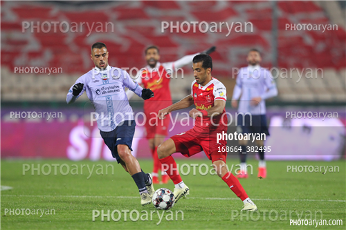 پرسپولیس 2-تراکتور 0  (1402/12/02)-