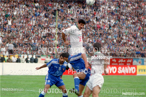 بازیکنان دهه های مختلف فوتبال ایران 8-علی دایی  Ali Daei,