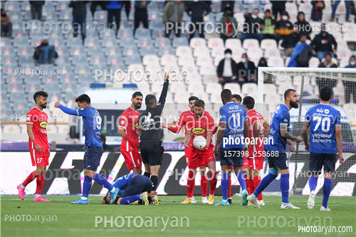 استقلال 1- پرسپولیس  1 (1400/12/26)-