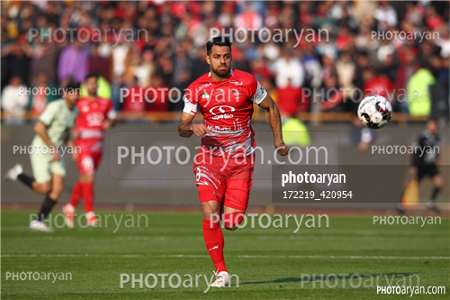 پرسپولیس  2-تراکتور  0    (1403/11/07)-