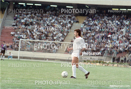 بازیکنان دهه های مختلف فوتبال ایران 12-جواد زرینچه,