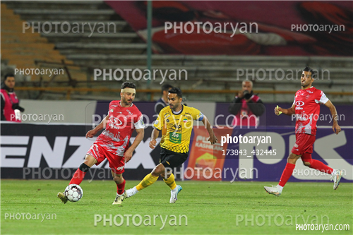 پرسپولیس 0-سپاهان 2 (1404/01/29)-