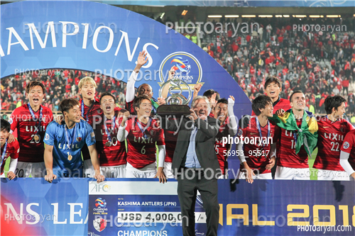 پرسپولیس 0 -کاشیما انتلرز 0 (97/08/19)-kwoun suntae,shoji gen,hugo leonardo serejo,doi shoma,yuma suzuki,shuto yamamoto,Kento Misao,Daigo Nishi,Hiroki Abe,jung seung hyun,Ryota Nagaki,Takeshi Kanamori,Hitoshi Sogahata,Yasushi Endo,Koki Anzai,Tomoya Inukai,Mitsuo Ogasawara,