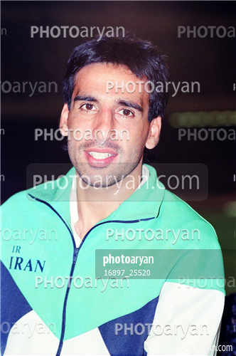 بازیکنان دهه های مختلف فوتبال ایران 1-شاهین بیانی,