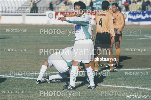 بازیکنان دهه های مختلف فوتبال ایران 38-