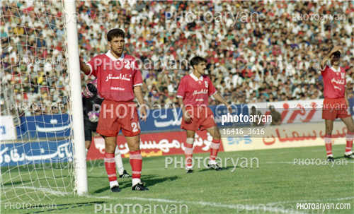 پرسپولیس 1-استقلال 3- 74/05/06-افشین پیروانی,داوود محبوب,