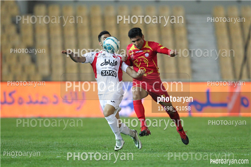 نفت تهران 0-پرسپولیس 2( 95/12/15)-صادق محرمی,اکبر صادقی,