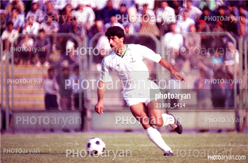 بازیکنان دهه های مختلف فوتبال ایران 7-نادر محمدخانی,