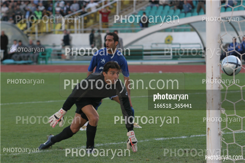 استقلال 0-سایپا 0  (1384/12/13)-