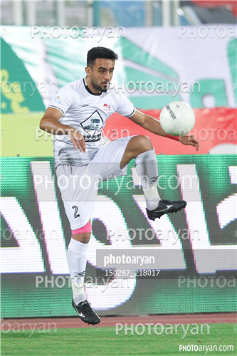 پرسپولیس  3-تراکتور 1 (1400/05/03)-ابوالفضل رزاق پور,