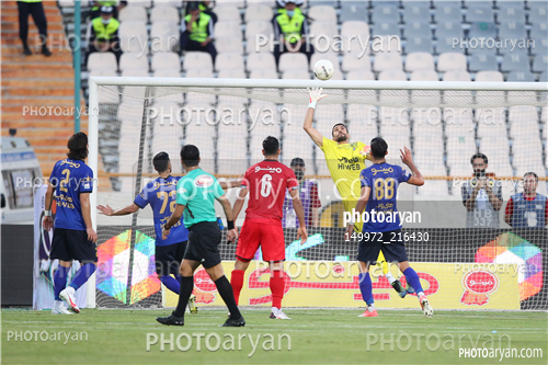 پرسپولیس  0 (3)-استقلال 0 (4)(1400/04/24)-امیر ارسلان مطهری,سید حسین حسینی,محمد نادری,علیرضا فغانی,آرش رضاوند,حسین کنعانی زادگان,