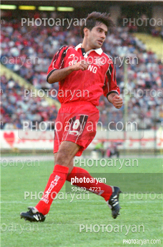 بازیکنان دهه های مختلف فوتبال ایران 15-افشین پیروانی,