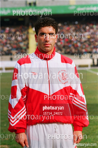 بازیکنان دهه های مختلف فوتبال ایران 2-بهروز رهبری فر,