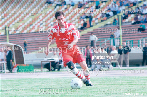 بازیکنان دهه های مختلف فوتبال ایران 10-ادموند بزیک,