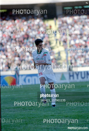 بازیکنان دهه های مختلف فوتبال ایران24 -