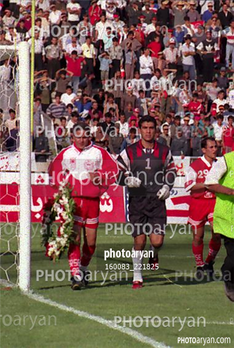 بازیکنان دهه های مختلف فوتبال ایران30-فرشاد پیوس  Farshad Pious,