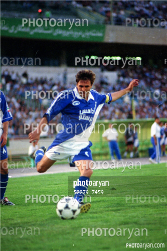 بازیکنان دهه های مختلف فوتبال ایران 12-جواد زرینچه,