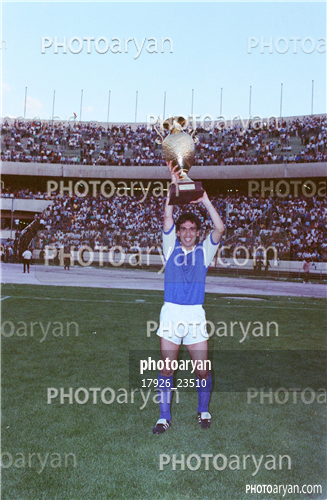 بازیکنان دهه های مختلف فوتبال ایران 3-شاهین بیانی,